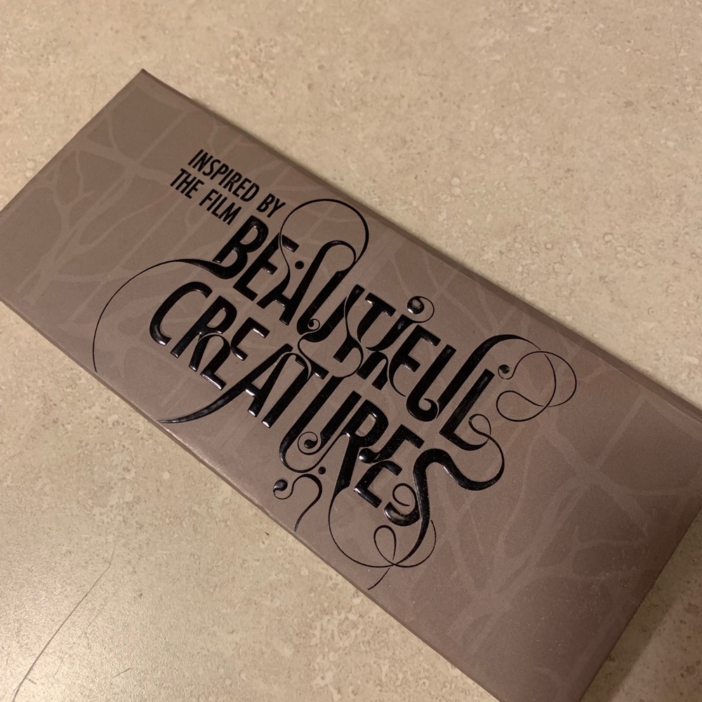 Beautiful Creatures -pürminerals Eyeshadow Palette